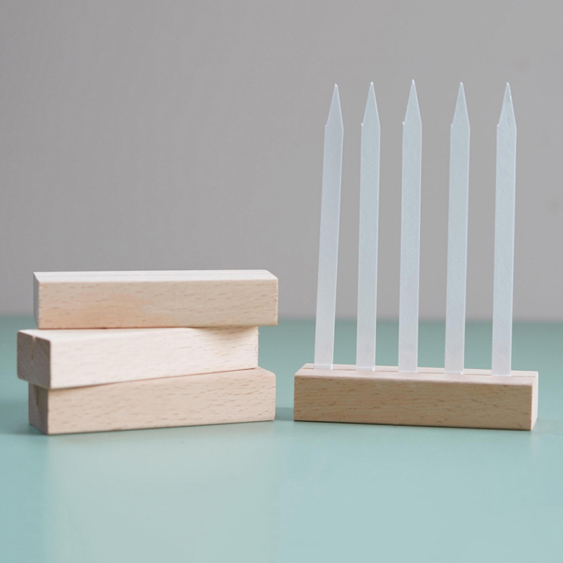1 Stuks Houten Tafel Parfum Es - Desk Setup Essentials recensie en prijs
