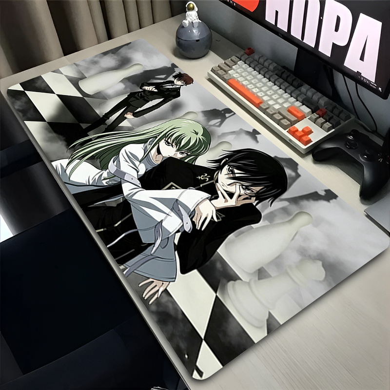 Oversized muismat Code Geass w - Desk Setup Essentials recensie en prijs