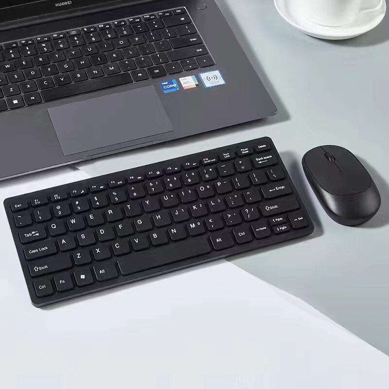 2.4G Draadloos Toetsenbord en  - Desk Setup Keyboard recensie en prijs